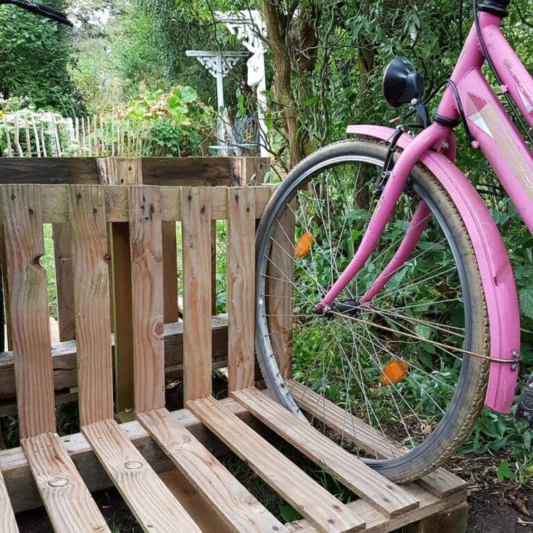 Fahrradständer aus Paletten