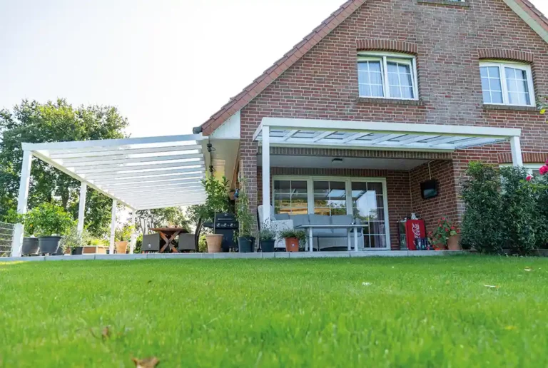 Terrassengestaltung mit zwei Terrassen